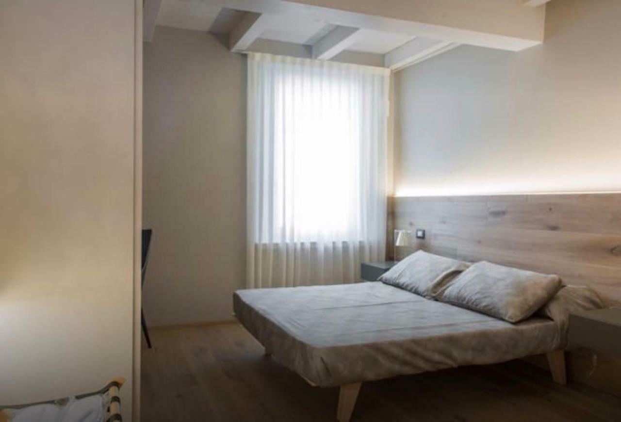 만토바 Accademia 21 B&B 외부 사진